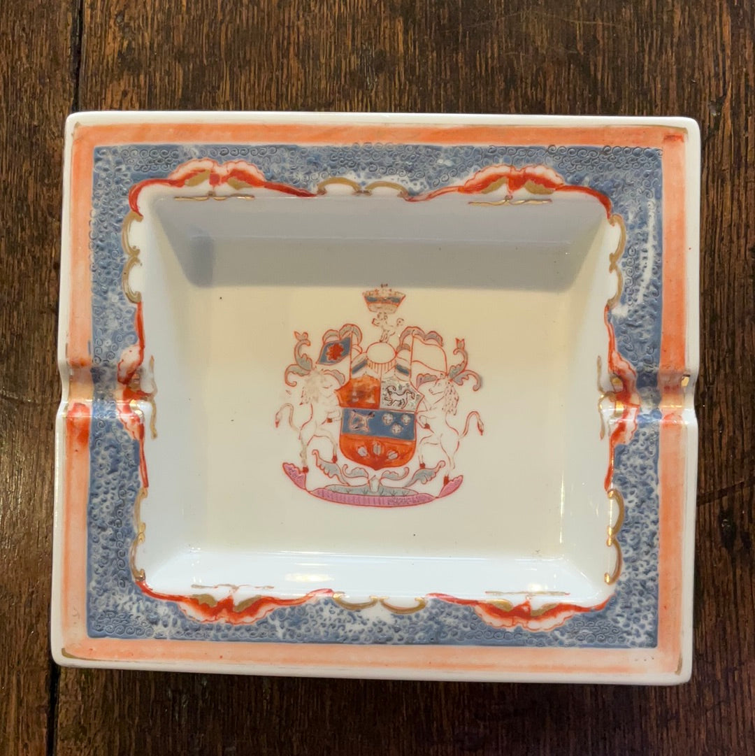 Armorial Style hand painted decorative porcelain Ashtrays