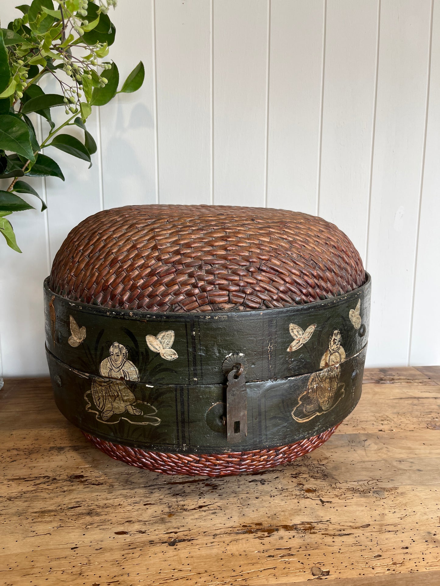 Woven Round Rattan Oriental decorative Box