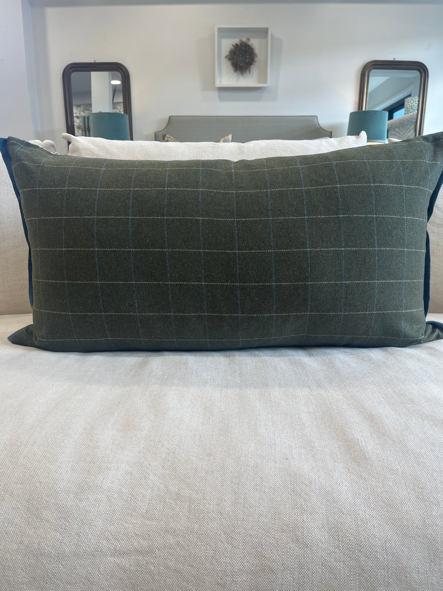 Galatzo Plaid Bolster