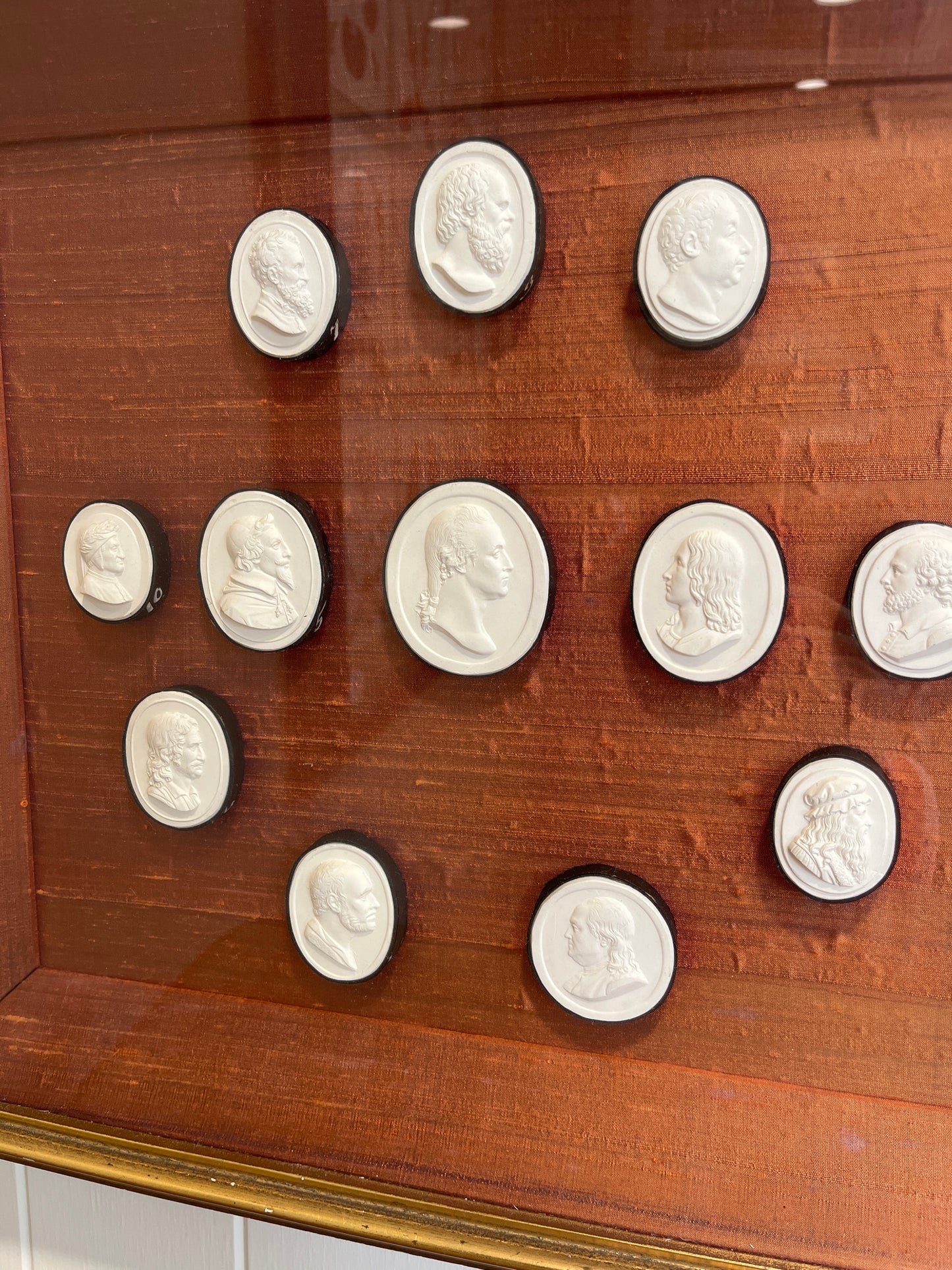 Pair of framed grand tour Intiligos