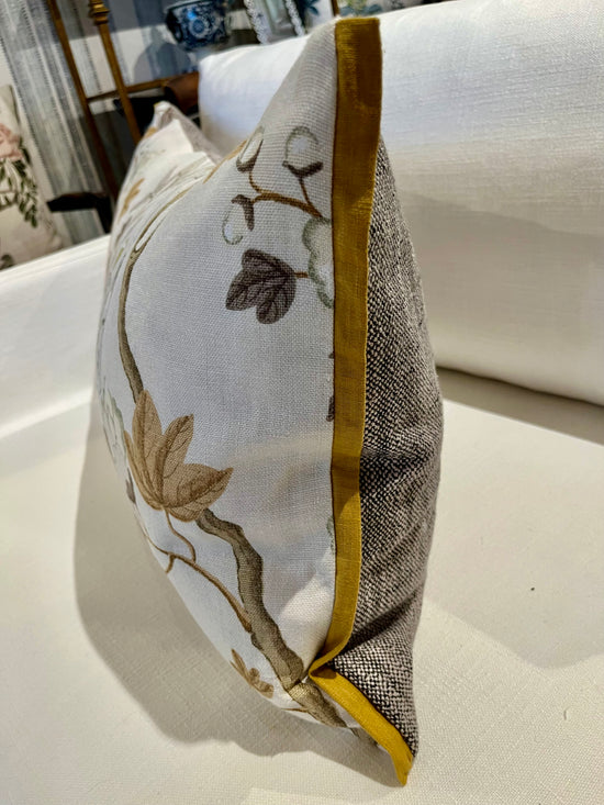 Oriental Parrot Bolster