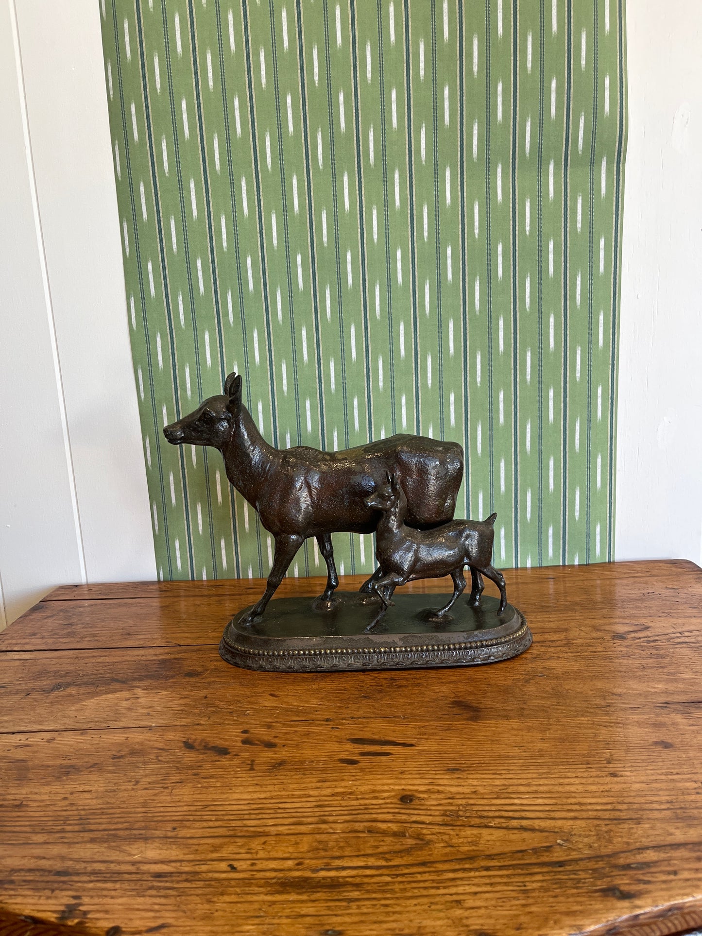 Doe & Fawn Statue