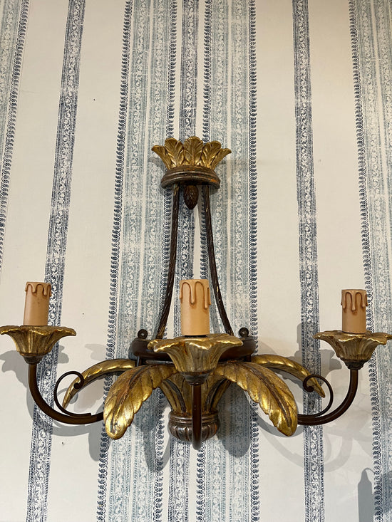 Florentine Gilt Wall Sconce